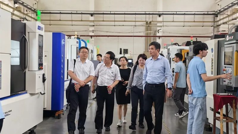 变频器模拟量输出：工业自动化中的“隐形”助手